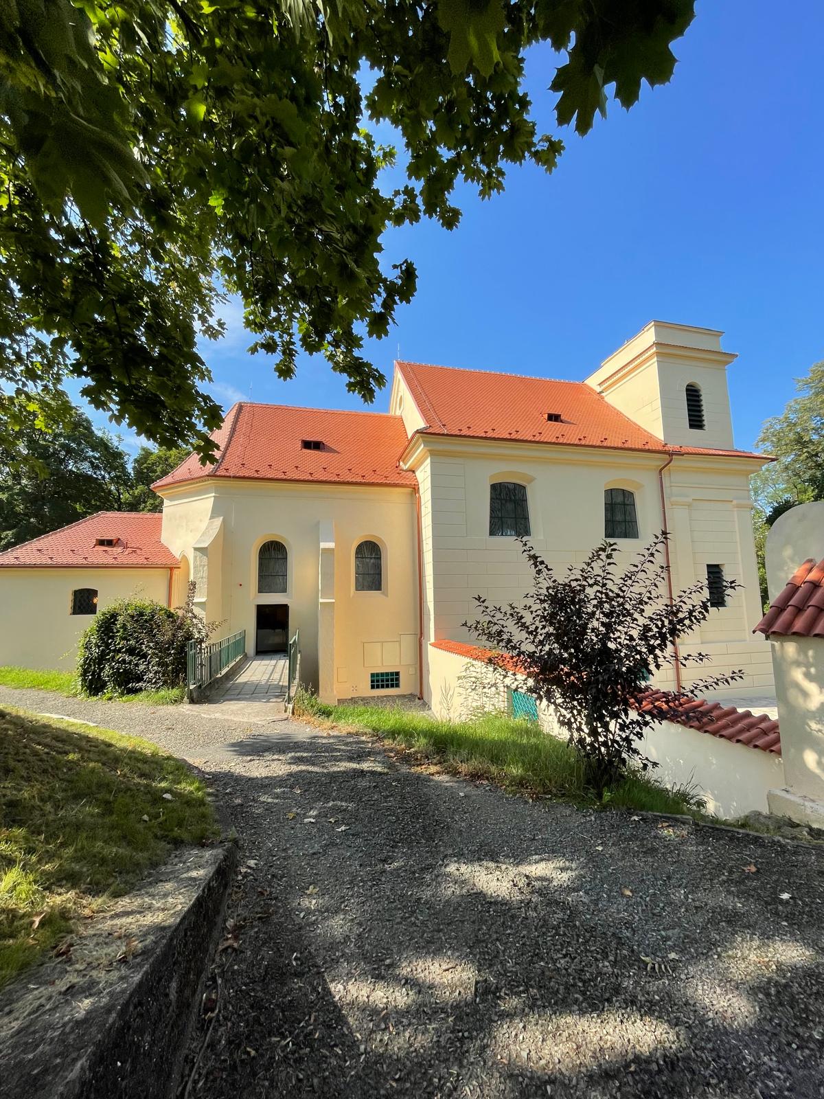 Obřadní síň Pohřební služby Sadílek